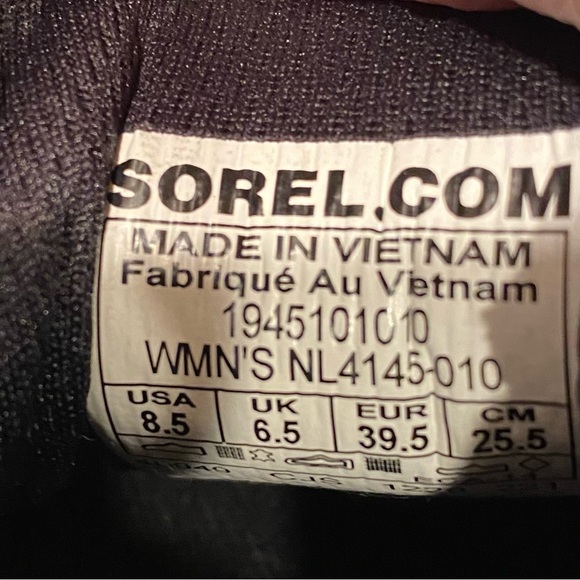 Sorel Black and White Footwear - Picture 2 of 3